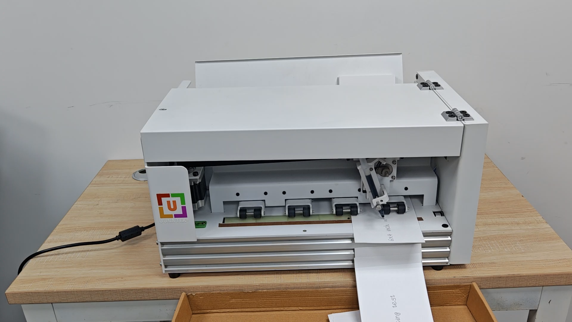 UUNA TEK® iAuto Plus - Handwriting Machine with Feeder/Automatic Signature Machine/Handwriting Machine for Letter/Automatic Writing Machine, Write Up to 210 Letters, 80 Envelops Per Load - UUNA TEK CO.,LIMITED